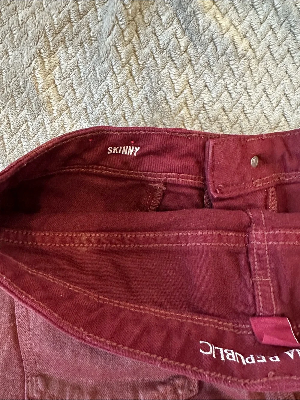 Banana Republic Size 27 Burgundy Skinny Jeans Wine Red Stretch Denim